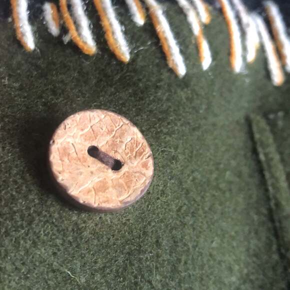 Vintage JouJou Black & Green Wool Vest, collar Camel & Cream Blanket size small - Picture 5 of 10